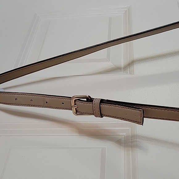 🔴SOLD🔴 Kate Spade Tote - Picture 5 of 11